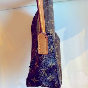 Louis Vuitton Handbag with dusting bag and box